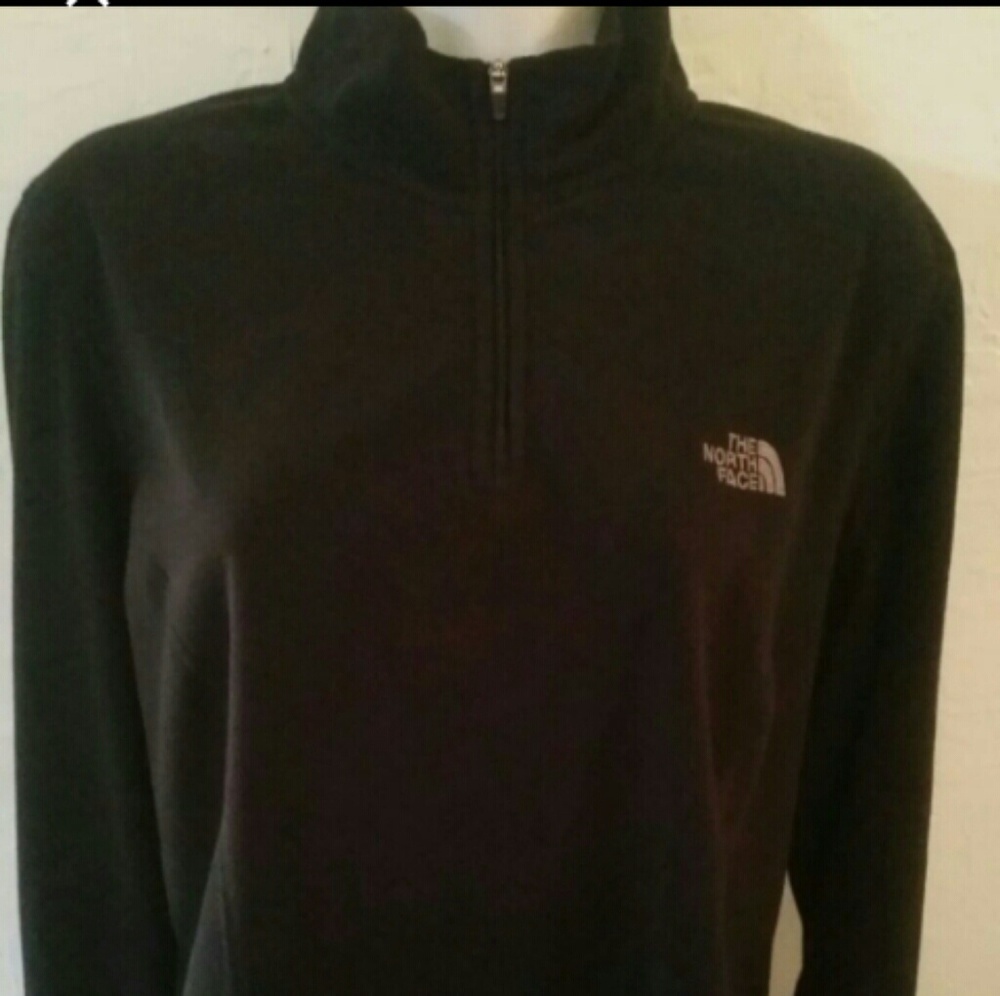 The North Face Pullover Zip